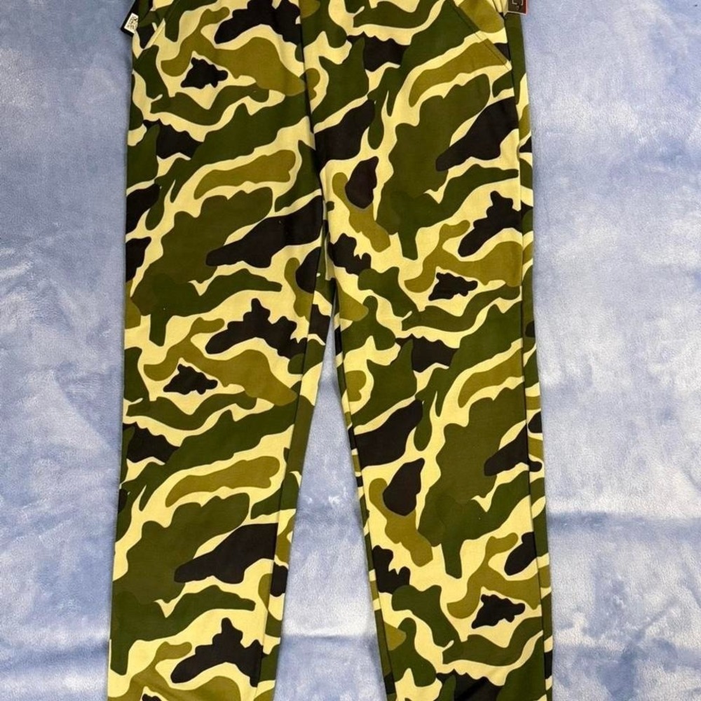 BBJ Los Angeles Women's Oversized Camo Jogger Pants Relaxed Fit Size xl‎
